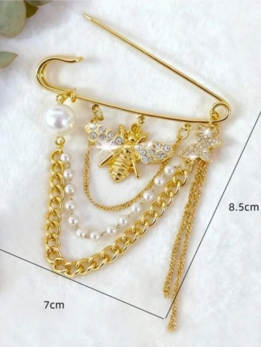 Aureline Gold Bee Brooch